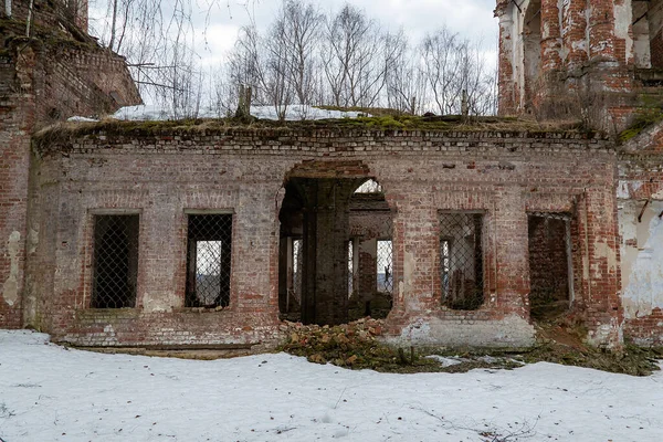 Destruiu Igreja Ortodoxa Aldeia Troitsky Região Kostroma Rússia — Fotografia de Stock