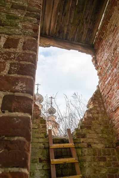 Interior Iglesia Ortodoxa Destruida Pueblo Troitsky Región Kostroma Rusia —  Fotos de Stock