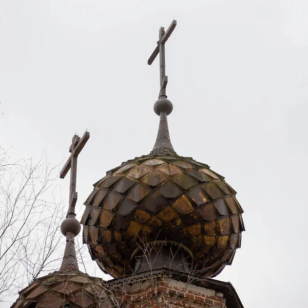Lerombolt Kupolák Egy Elhagyatott Templom Troitskoye Falu Kosztroma Régió Oroszország — Stock Fotó