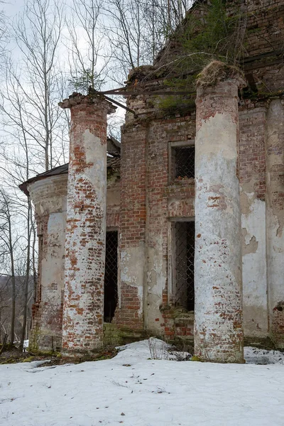 Zerstörte Orthodoxe Kirche Troizki Dorf Gebiet Kostroma Russland — Stockfoto