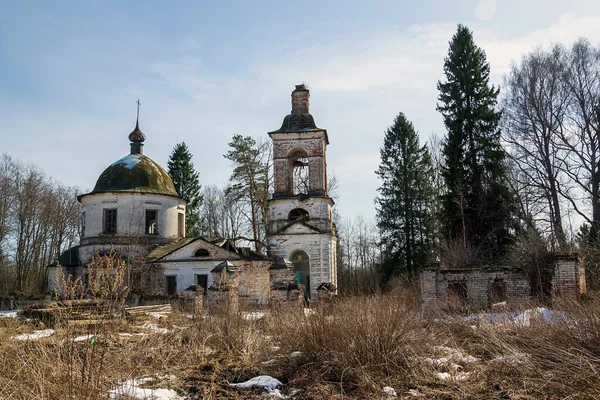 Iglesia Ortodoxa Abandonada Pueblo Kozyura Región Kostroma Rusia Construida 1829 — Foto de Stock