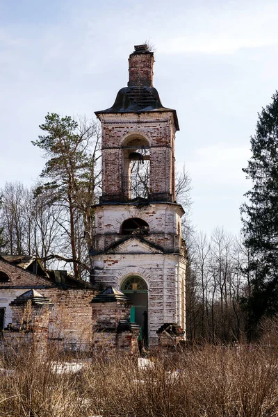 Alter Zerstörter Glockenturm Dorf Kozyura Region Kostroma Russland Erbaut 1829 — Stockfoto