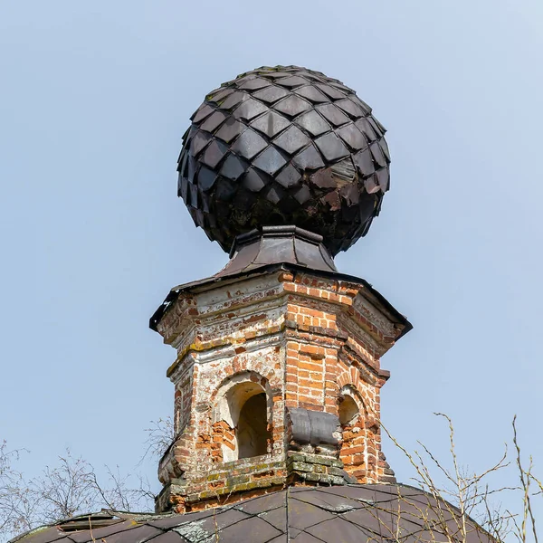 Lerombolt Ortodox Templom Kupolája Kereszt Nélkül — Stock Fotó
