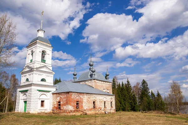 Antikke Ortodokse Kirke Korshunovo Landsby Kostroma Region Rusland Bygget 1800 - Stock-foto