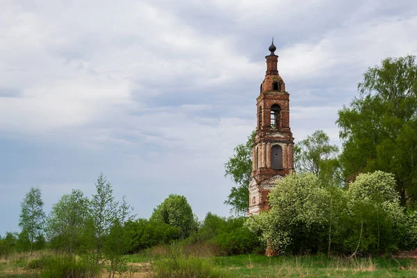 Landschaft Zerstörte Orthodoxe Kirche Gebiet Kostroma Russland Nikolo Mosty Trakt — Stockfoto