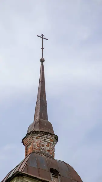 Cúpulas Uma Antiga Igreja Abandonada Aldeia Knyazhevo Região Kostroma Rússia — Fotografia de Stock