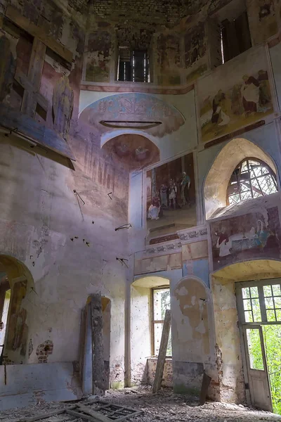 Interior Uma Igreja Ortodoxa Abandonada Rússia Vladimirovo Tratado Ano Construção — Fotografia de Stock