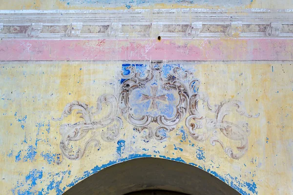 Σχέδια Στους Τοίχους Μιας Εγκαταλελειμμένης Ορθόδοξης Εκκλησίας Συγκρότημα Ναού Του — Φωτογραφία Αρχείου