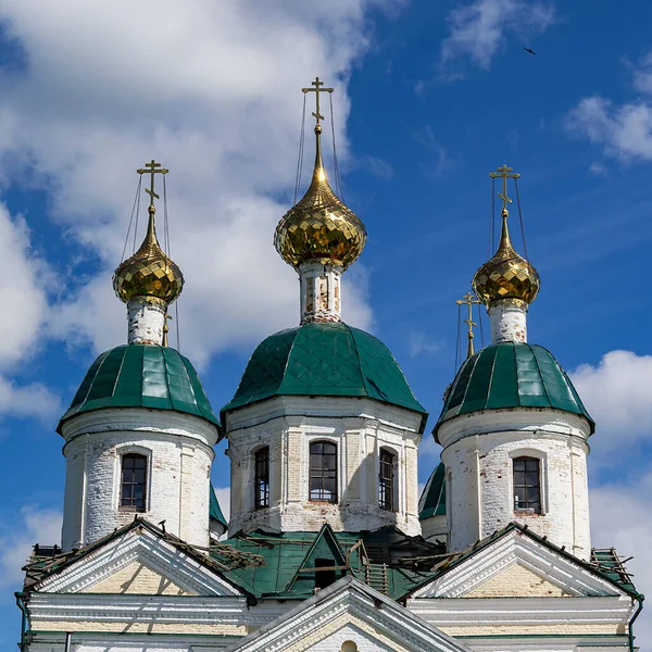 Vergulde Koepel Van Orthodoxe Kerk — Stockfoto