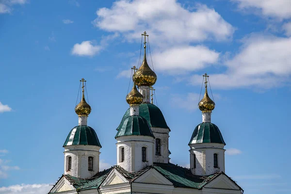 Die Vergoldete Kuppel Der Orthodoxen Kirche — Stockfoto