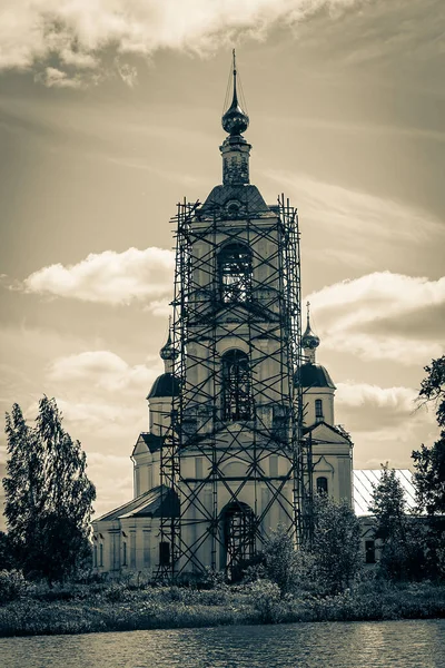 Onarım Sırasında Ortodoks Çan Kulesi 1804 Yılında Rusya Nın Kostroma — Stok fotoğraf