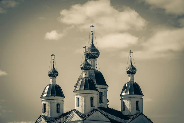 Gilded Dome Orthodox Church — Stock Photo, Image