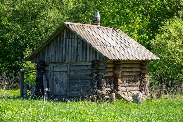 Eine Alte Blockhütte Dorf — Stockfoto