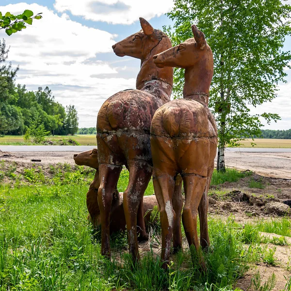 Sculpture Deer Made Plaster Forest — Stock Photo, Image