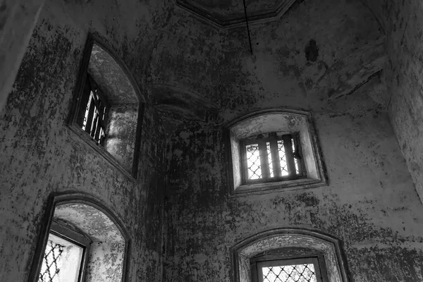 Εσωτερικό Μιας Εγκαταλελειμμένης Εκκλησίας Χωριό Ostrov Επαρχία Κοστρομά Ρωσία Έτος — Φωτογραφία Αρχείου
