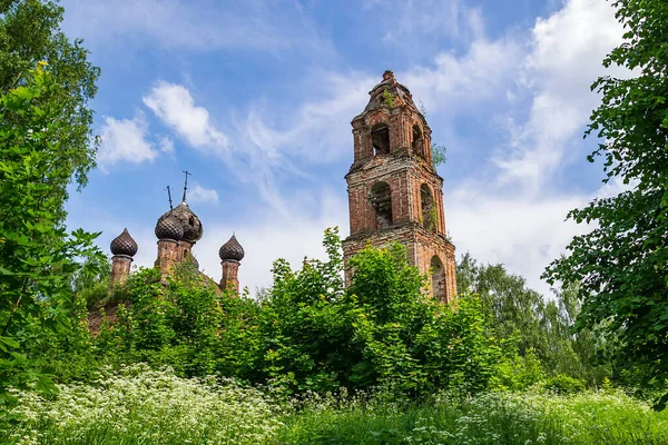 Iglesia Ortodoxa Destruida Pueblo Sukhorukovo Provincia Kostroma Rusia Edificio Fue — Foto de Stock