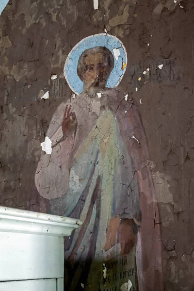 Pittura Religiosa Una Chiesa Ortodossa Abbandonata Villaggio Fedorovo Provincia Kostroma — Foto Stock