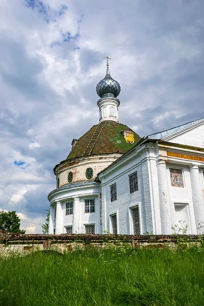 Venkovský Pravoslavný Kostel Vesnice Spas Buraki Provincie Kostroma Rusko Píše — Stock fotografie