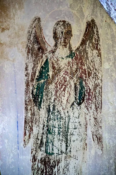 Ангел Роспись Стен Православной Заброшенной Церкви Плохом Состоянии — стоковое фото