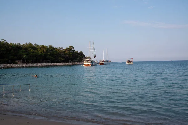Türkiye Nin Kemer Kentinde Keyif Yatları Olan Körfez — Stok fotoğraf
