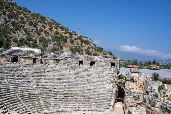 Αρχαίο Αμφιθέατρο Πέτρινα Σκαλοπάτια Στα Μύρα Της Τουρκίας — Φωτογραφία Αρχείου