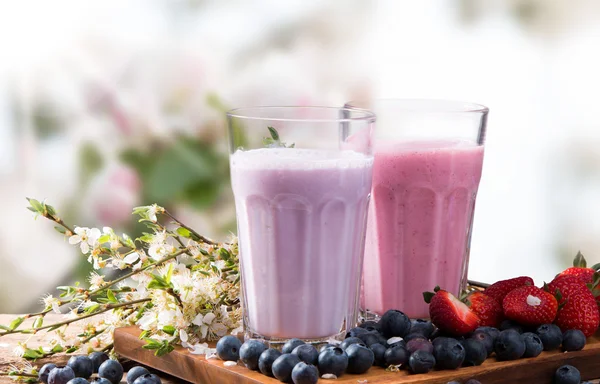 Milkshake on wood — Stock Photo, Image