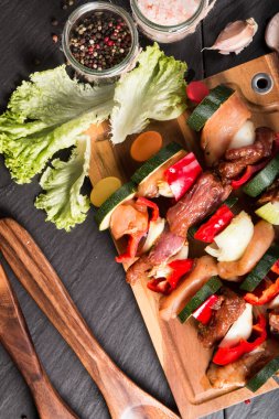 Yemek pişirmek için gıda hazırlama