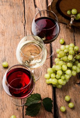 şarap ve peynir