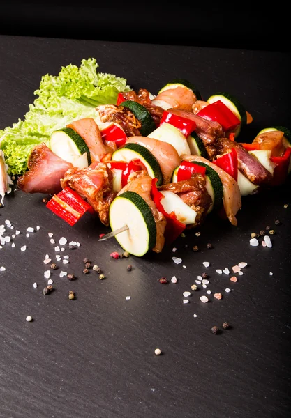 Preparación de alimentos para cocinar barbacoa — Foto de Stock