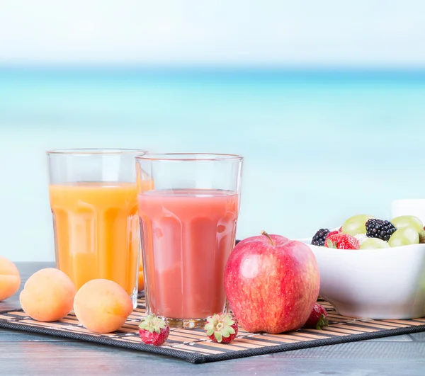 Fresh juices — Stock Photo, Image