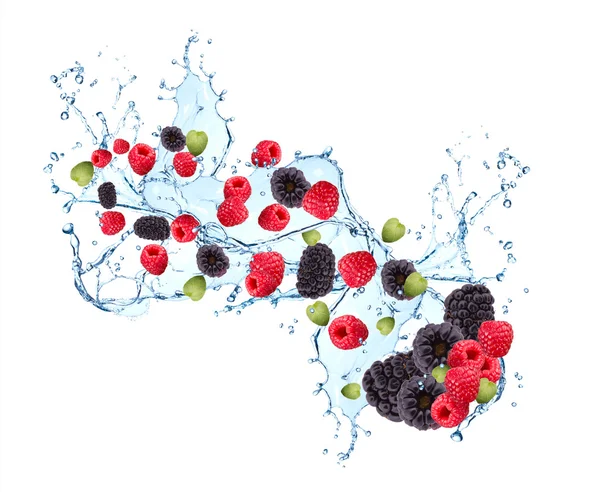 Splash karışımı berry su ile — Stok fotoğraf