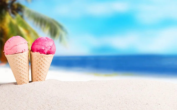 Sweet Frozen Ice-cream — Stock Photo, Image