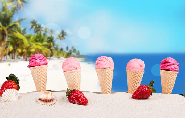 甘いアイスクリームを冷凍 — ストック写真