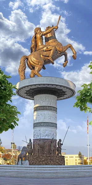 Sculptuur van Alexander de grote in Skopje - Macedonië — Stockfoto