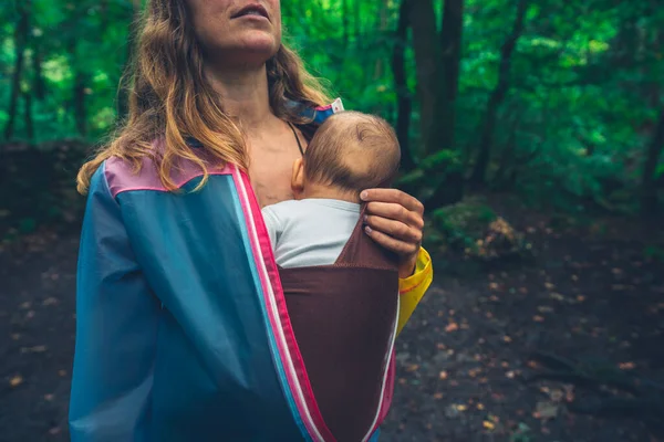 Young Mother Walking Forest Her Baby Sling — Stock Photo, Image