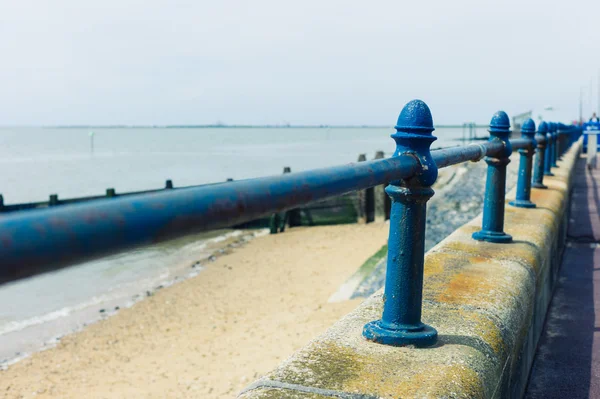 Railing by the seaside — Stock Photo, Image