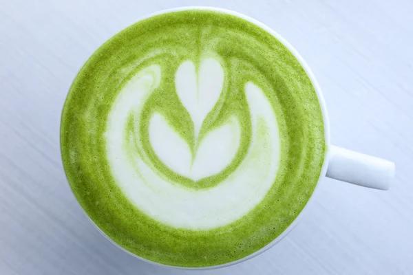 Japon Yeşil çay matcha ile Latte sanat