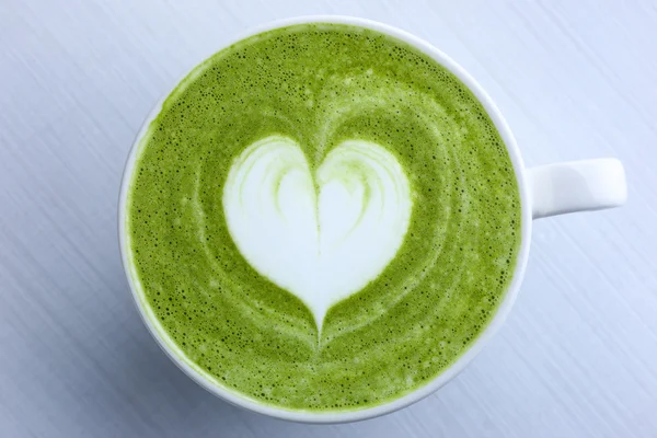 Latte art z japońska Zielona herbata matcha — Zdjęcie stockowe