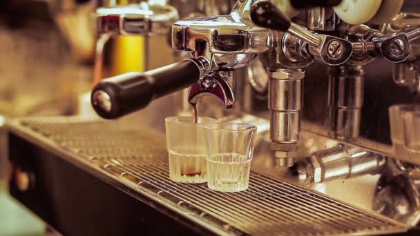 Coffee espresso preparation — Stock Video
