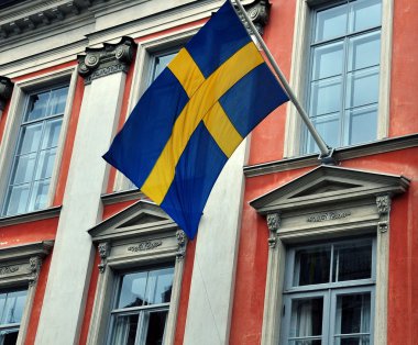 İsveç bayrağı ile bina