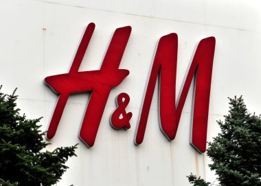 logotipo h & m
