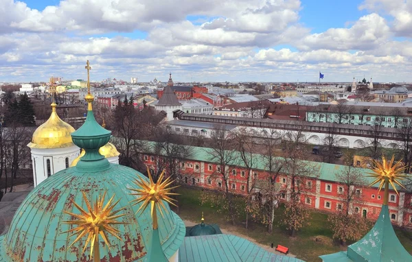 Вид на старый город Ярославля — стоковое фото