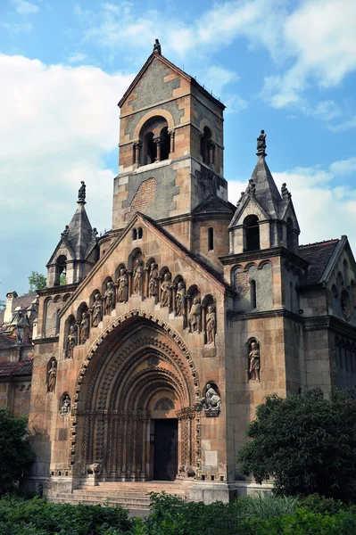 Budapeşte'de eski kilise — Stok fotoğraf