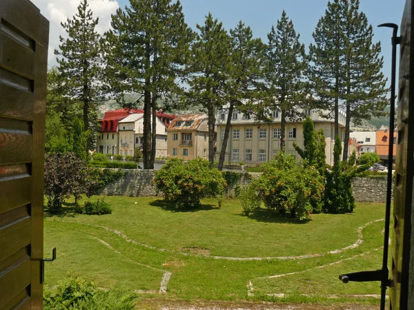 Vista panorâmica das janelas abertas — Fotografia de Stock