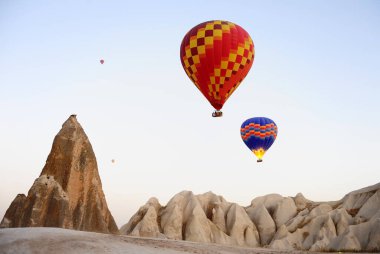 Türkiye 'nin Kapadokya gökyüzünde hava balonları