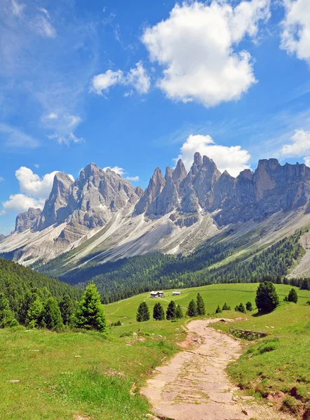 Mountain peaks in Alps — Stock Photo, Image