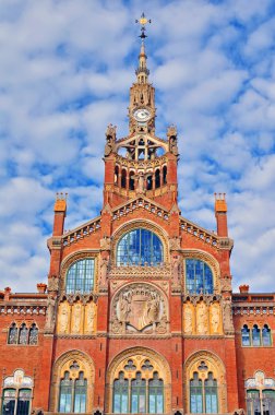 Hastane de la Santa Creu ben Sant Pau, Barcelona