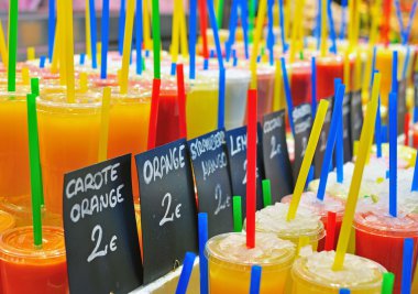 Taze meyve suları assortie