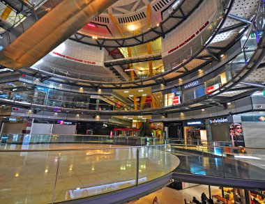 Boş alışveriş merkezi Barcelona, İspanya