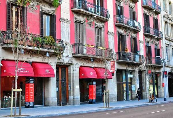 Belle rue à Barcelone, Catalogne, Espagne — Photo